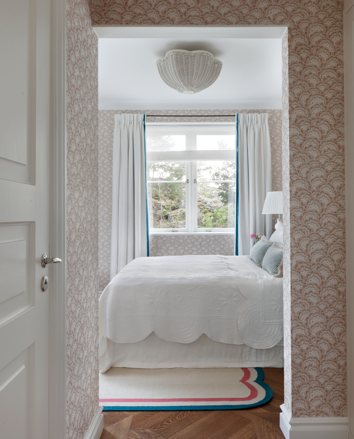 <a href="https://pelhamdesign.com/" target="_blank" rel="noopener">Scallop, Pelham Design</a>