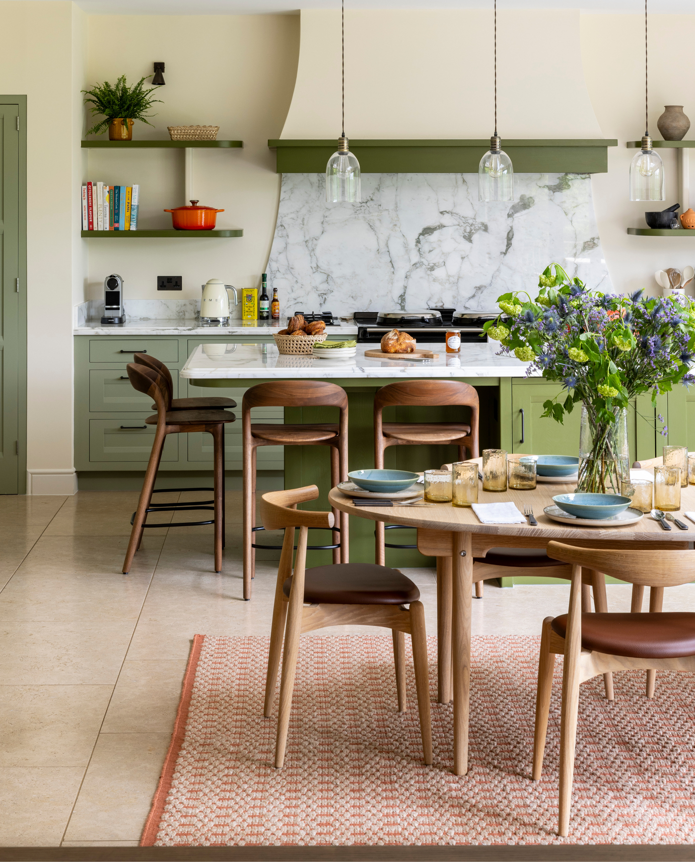 <a href="https://www.yellowlondon.com/" target="_blank" rel="noopener">Mougins, Yellow London</a>